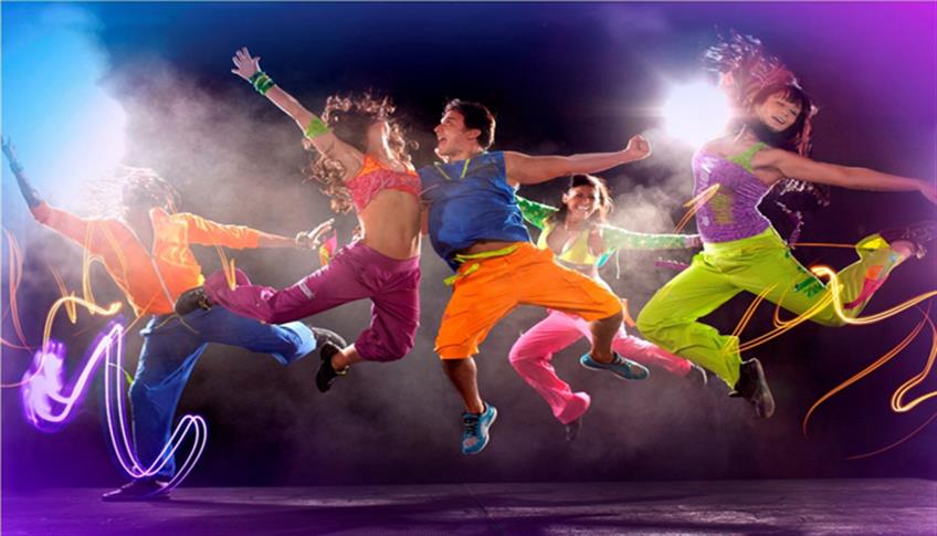 Metti in panchina la pigrizia…scatenati con la ZUMBA!!! Metti in panchina la pigrizia…scatenati con la ZUMBA!!!